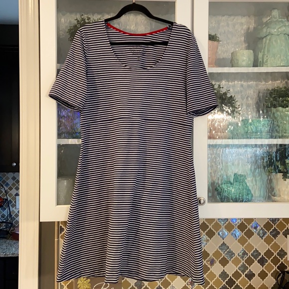 sahalie Dresses & Skirts - Sahalie Dress